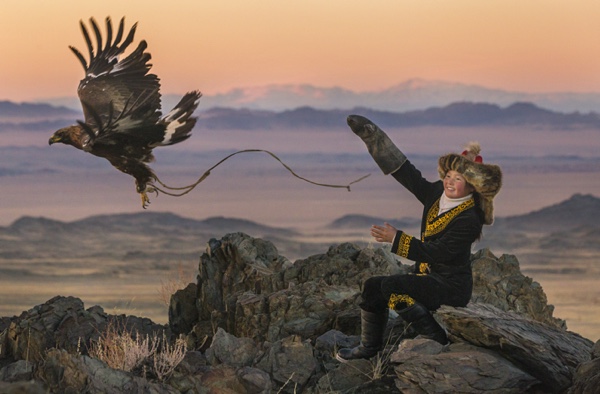 รีวิว The Eagle Huntress (2016)